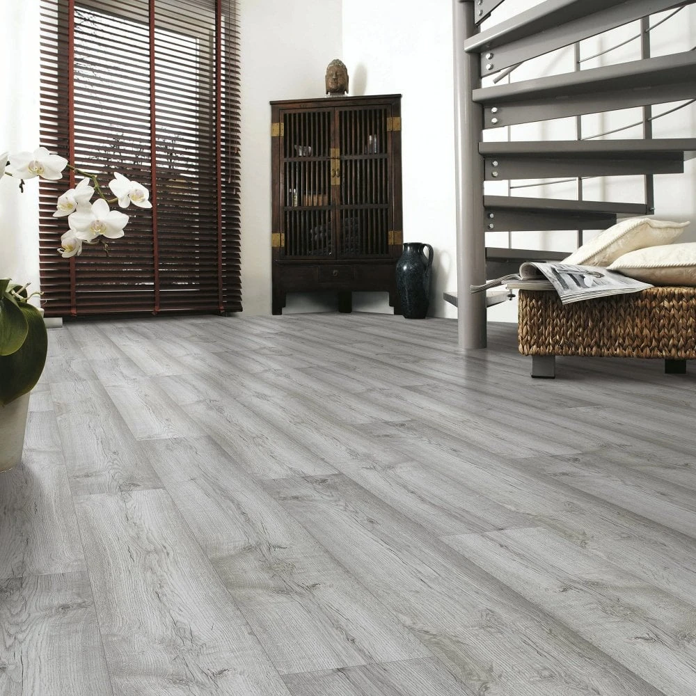 Krono Original Dartmoor Oak - Vario Supernatural 8mm Laminate Flooring (169961) 1 Krono Original Dartmoor Oak - Vario Supernatural 8mm Laminate Flooring (169961)