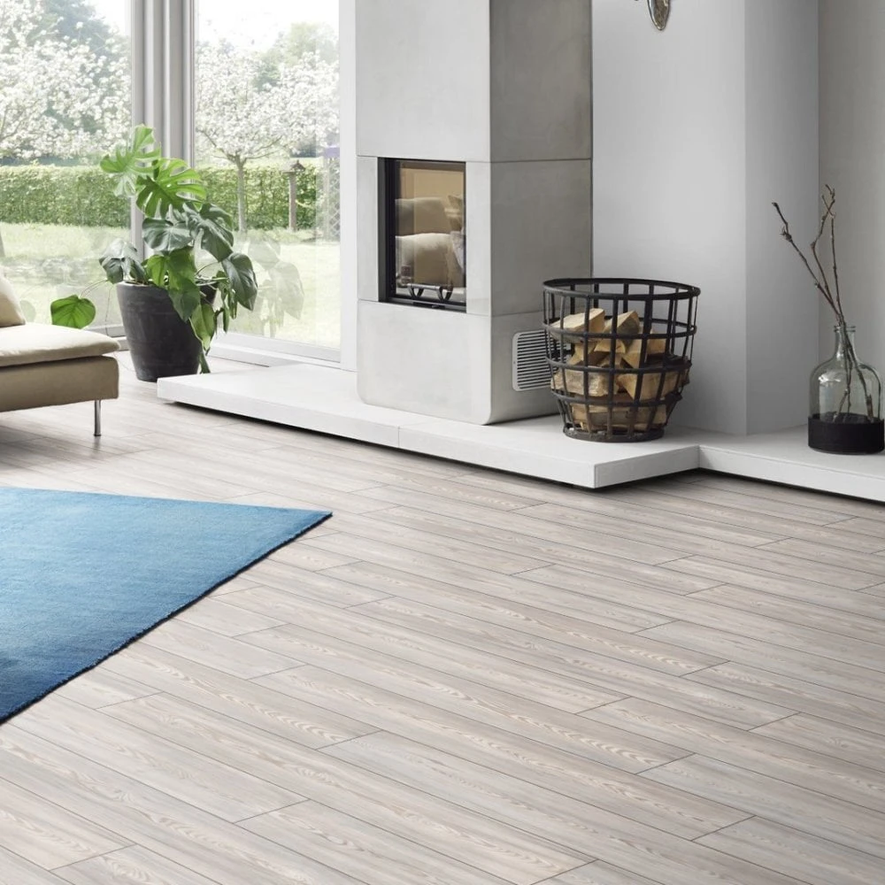 Krono Original Oyster Scandi Larch - Vintage Classic 10mm Laminate Flooring (249801) 7 Krono Original Oyster Scandi Larch - Vintage Classic 10mm Laminate Flooring (249801) - Image 7
